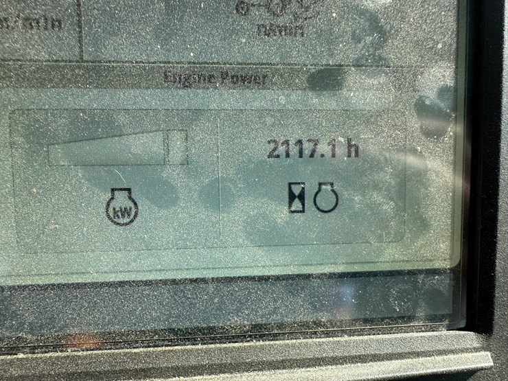 2022-john-deere-8r-280-image-68