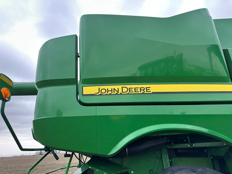 2020-john-deere-s780-image-57