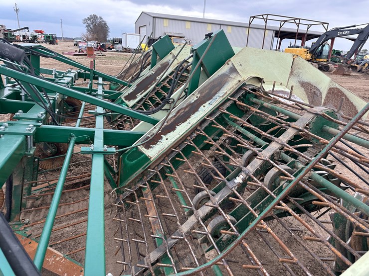 #38830-•-kmc-6-38-peanut-digger-image-54