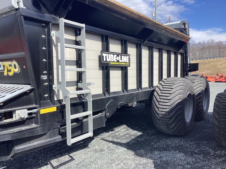 tube-line-manure-spreader-nitro-750-image-3