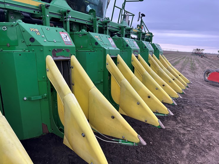 2021-john-deere-cp690-image-66