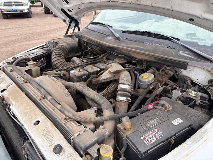 1998-dodge-r3500-chassis-image-11