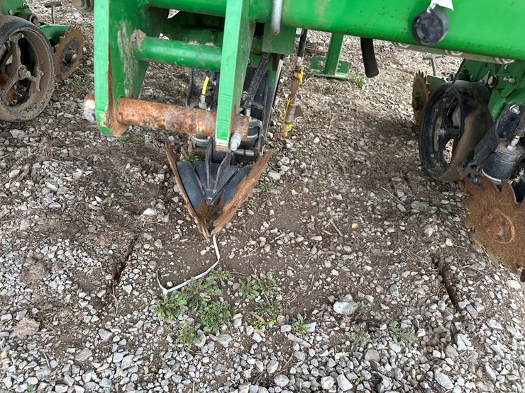 john-deere-1725c-image-39