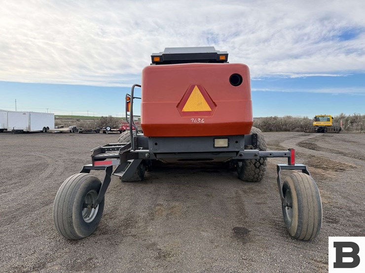 massey-ferguson-9635-image-4