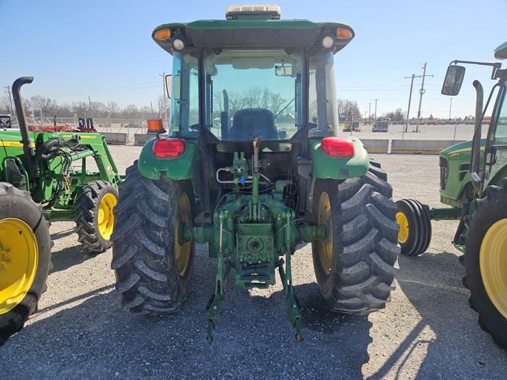 2011-john-deere-5085m-image-6