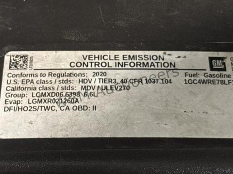 2020-chevrolet-silverado-3500hd-image-18