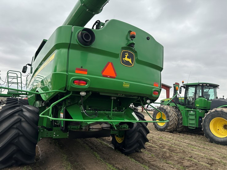 2020-john-deere-s780-image-41