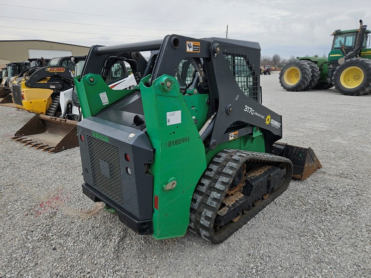 2019-deere-317g-image-19