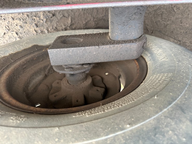 #40122-•-1750gal-fuel-trailer-w/pump-image-13