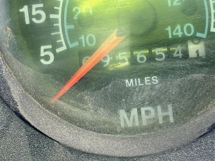 1987-international-s1700-image-14