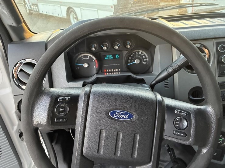 2016-ford-f650-xlt-image-20