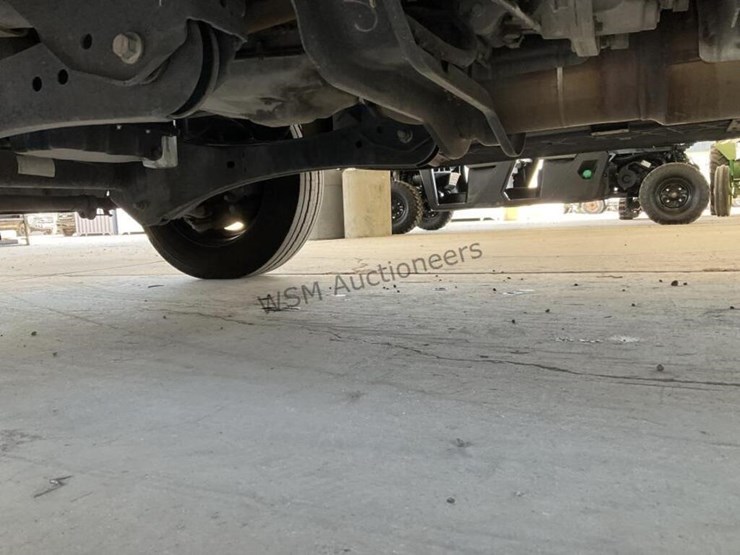 2016-ford-f550-image-27