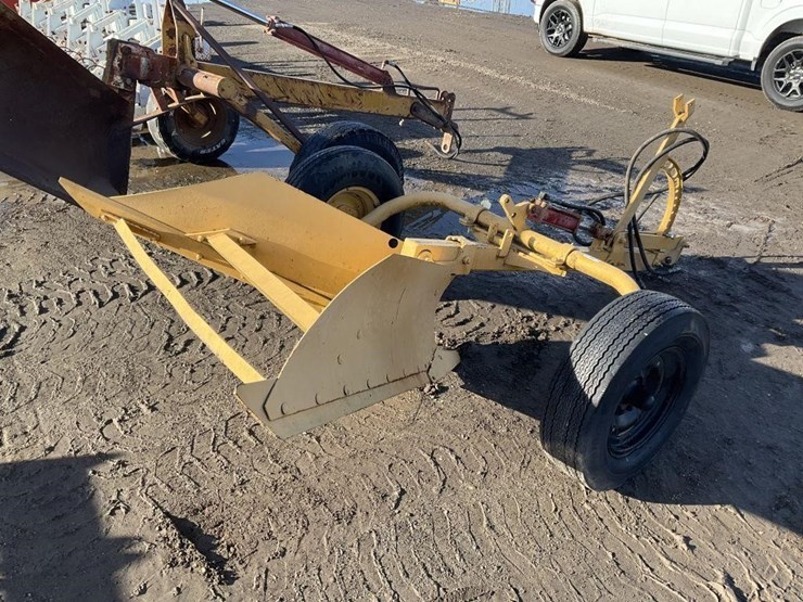 eversman-pull-v-ditcher-image-4