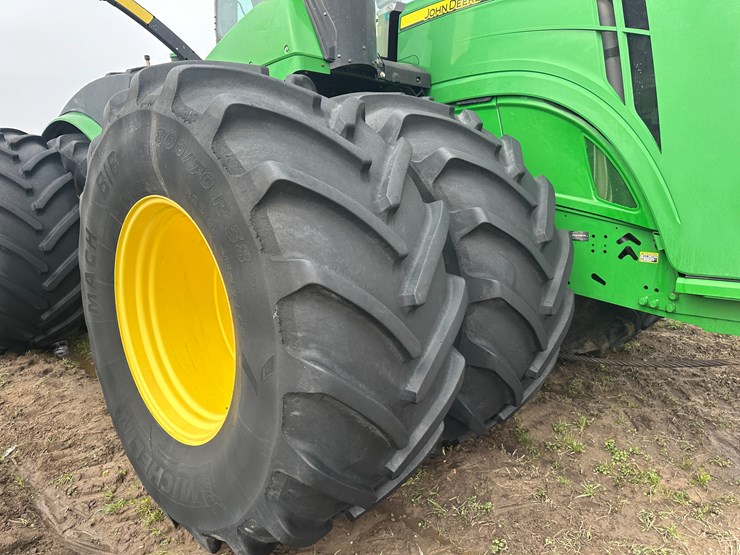 2020-john-deere-9470r-image-8