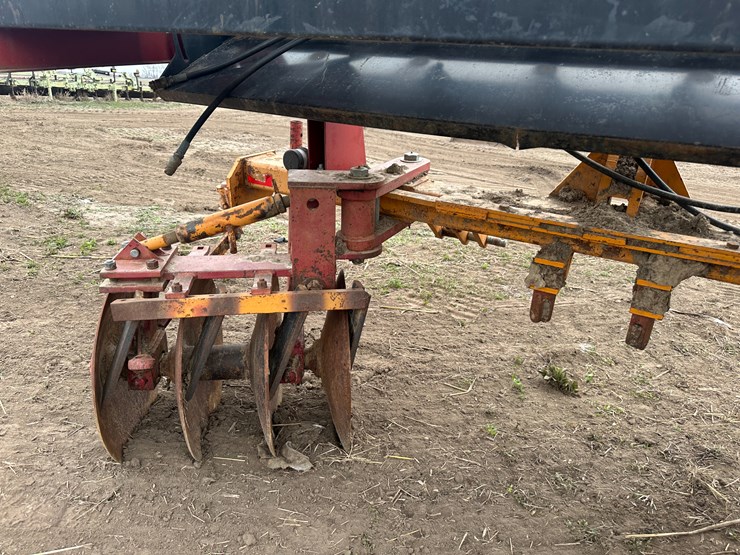 #40115-•-w&m-manufacturing-825-levee-plow-w/w&a-levee-seeder-image-21