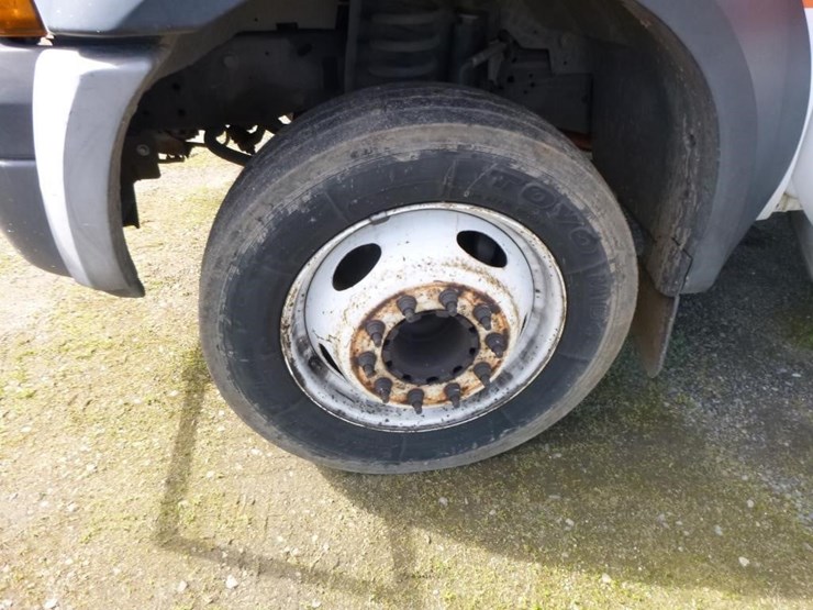 2007-ford-f450-image-27