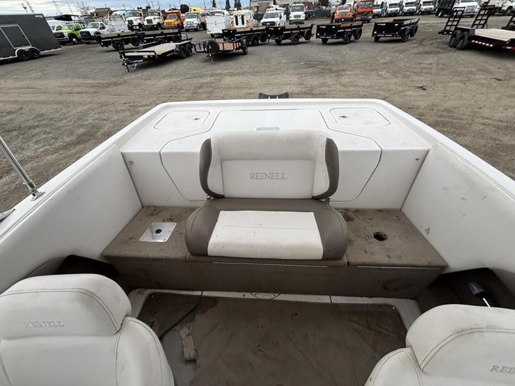 2006-unknown-trailer-image-23