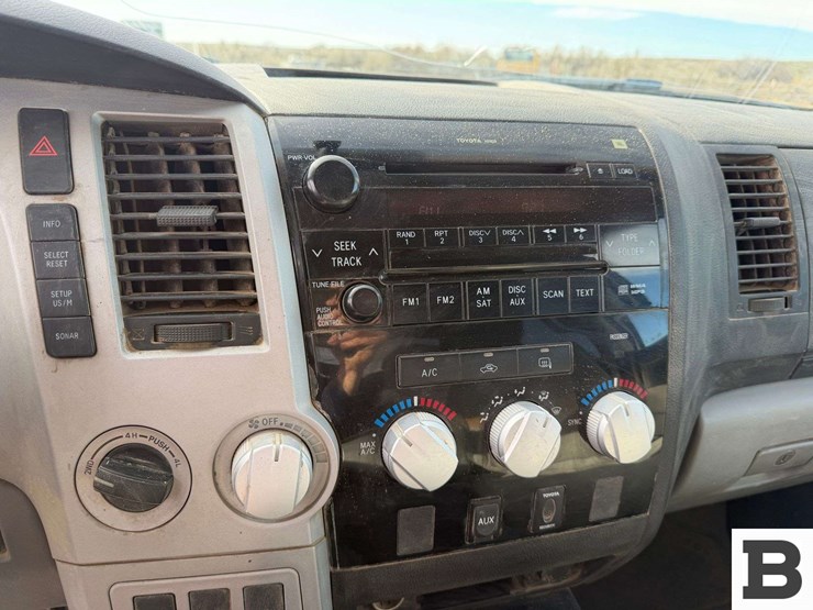 2007-toyota-tundra-image-33