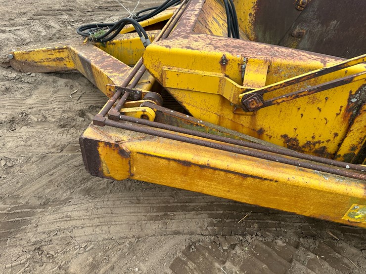 #40106-•-midland-manufacturing-m64-scraper-image-23