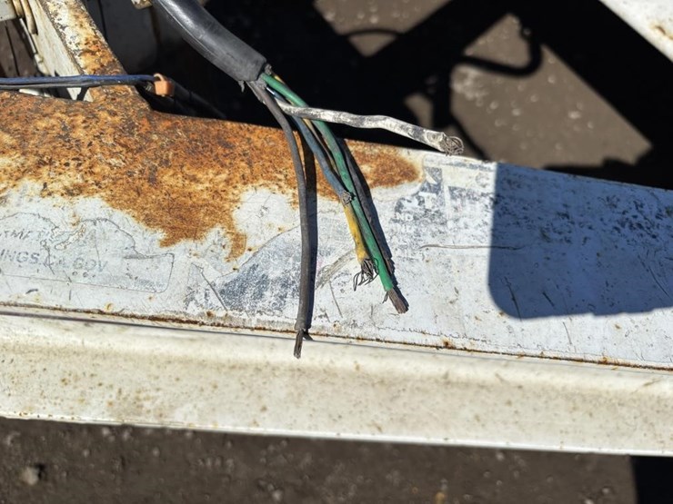 2021-towmaster-t-14dt-image-11