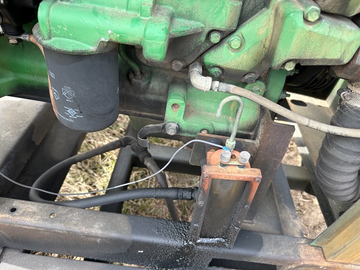 john-deere-4045d-image-27