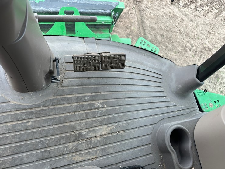 2020-john-deere-s780-image-124