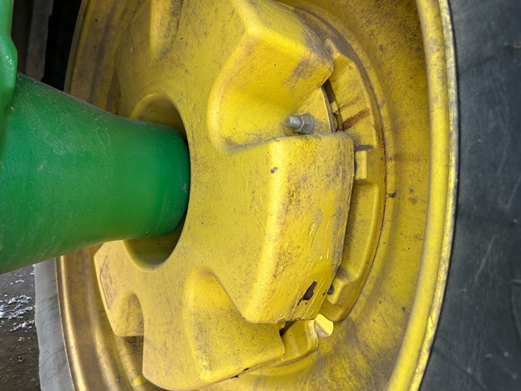 2022-john-deere-8r-280-image-11