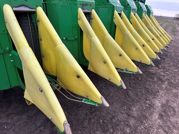 2021-john-deere-cp690-image-67