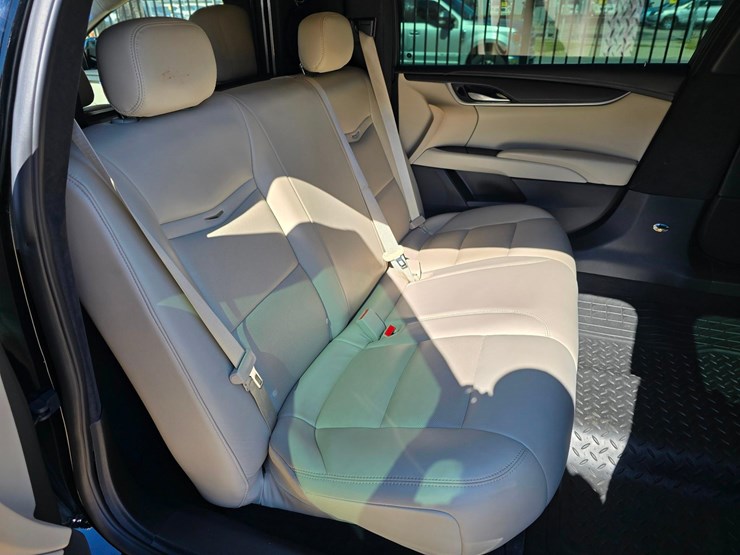 2019-cadillac-sayers-and-scovill-70in-limo-w-only-7729-miles-image-34