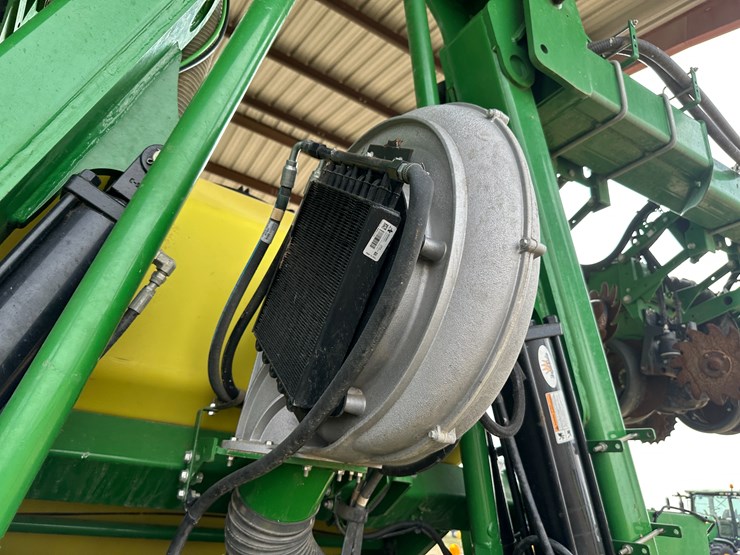 john-deere-1725c-image-63