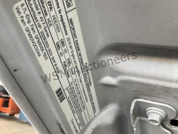 2016-ford-f550-image-15