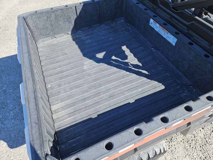 2018-bobcat-3400xl-image-7