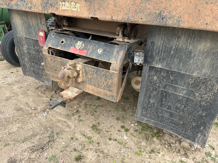 chevrolet-c65-image-17