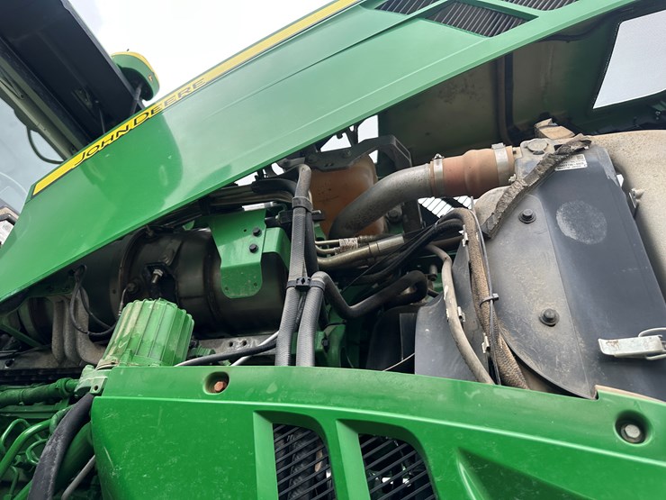 2021-john-deere-r4038-image-78