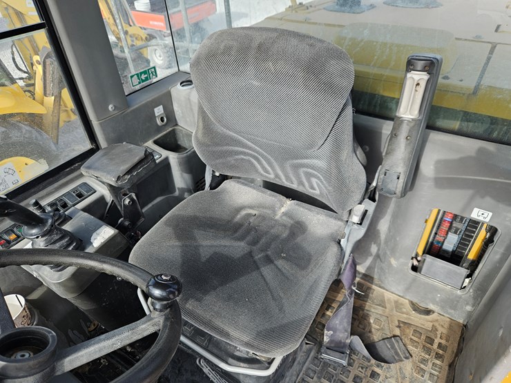 2016-sdlg-l938f-image-11