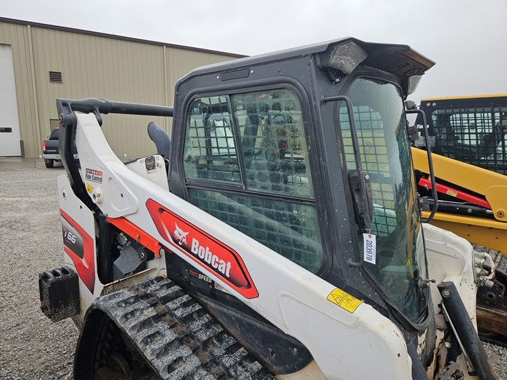 2021-bobcat-t66-image-21
