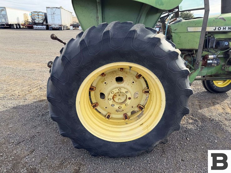 1978-john-deere-2640-image-34