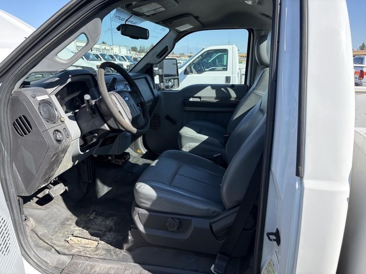 2016-ford-f250-image-18