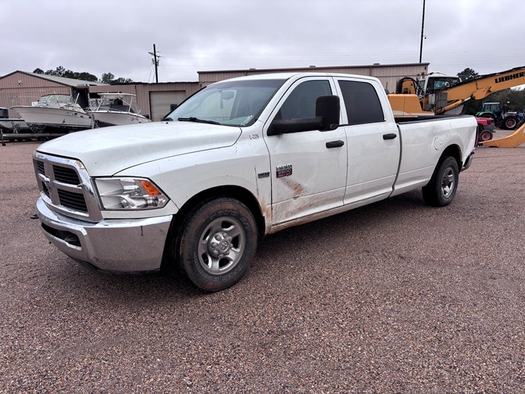 2012-dodge-ram-2500-image-1