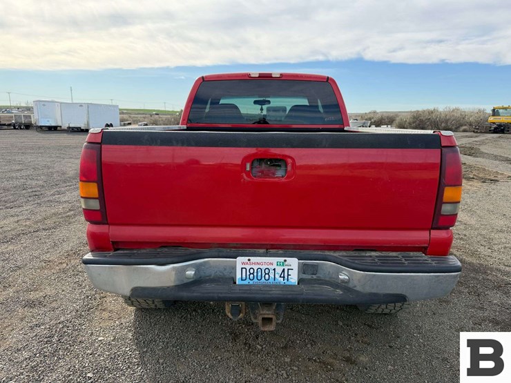 2001-gmc-sierra-1500-image-4