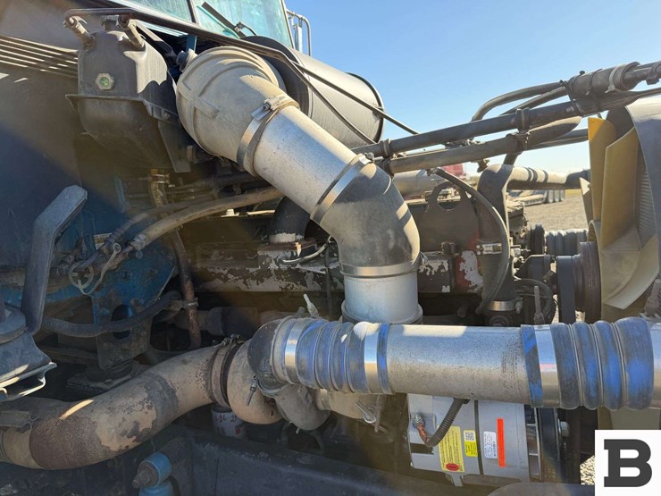 1995-freightliner-fld112-image-43