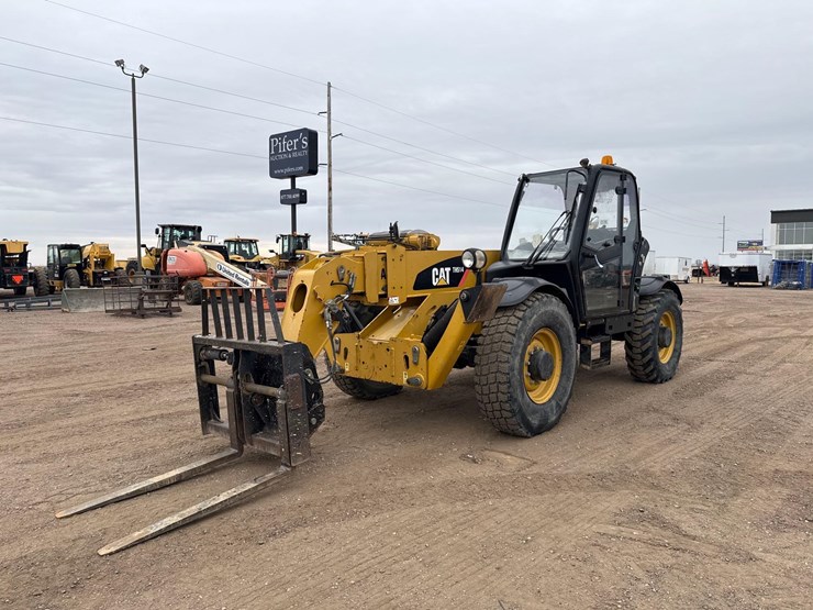 2011-caterpillar-th514-telehandler-image-1