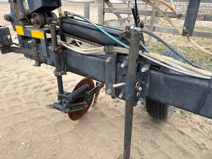 #38848-•-yetter-76"-twin-row-knife-applicator-image-35