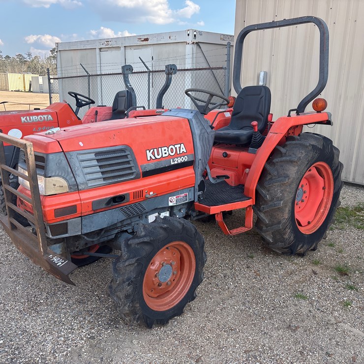 KUBOTA L2900DT