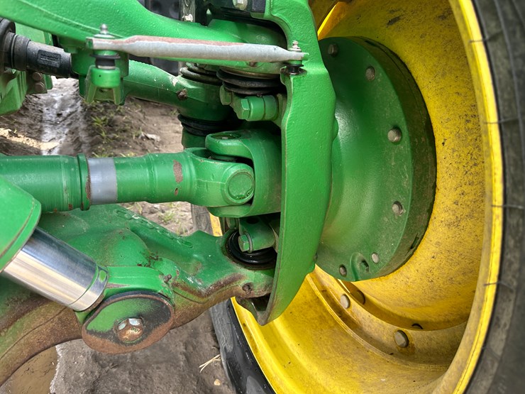 2019-john-deere-8295r-image-18