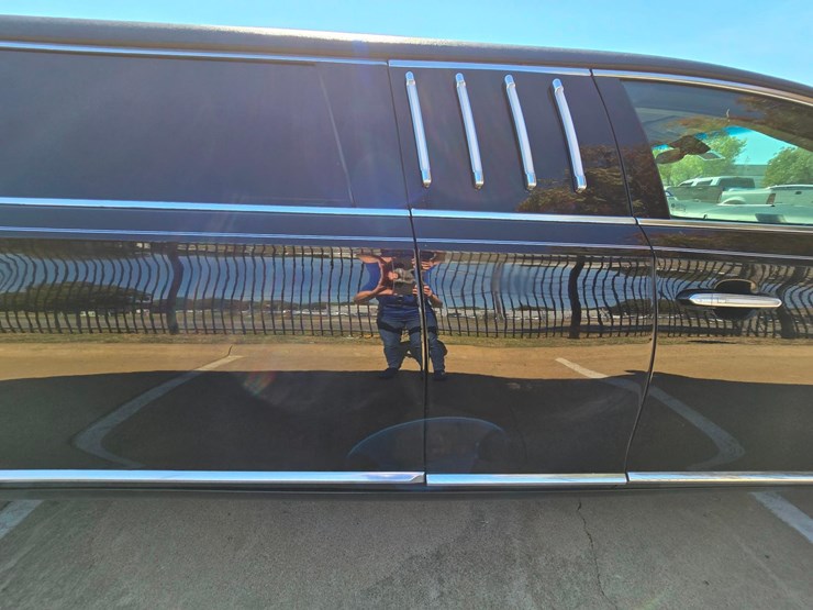 2017-cadillac-federal-70in-limo-w-27466-miles,-premium-federal-coachwork,-luxury-transport-image-12