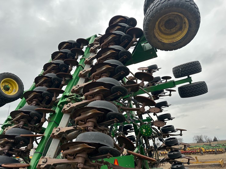 john-deere-1890-image-41