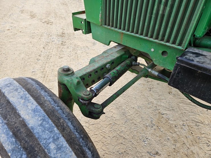 john-deere-2950-image-11