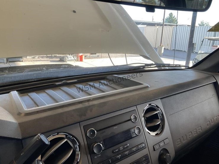 2011-ford-f350-image-18