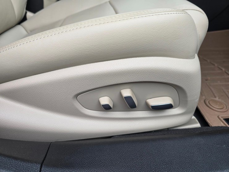 2019-cadillac-xts-stretch-limousine-for-sale,-s-and-s-coachbuilders,-70in,-7731-miles-image-28